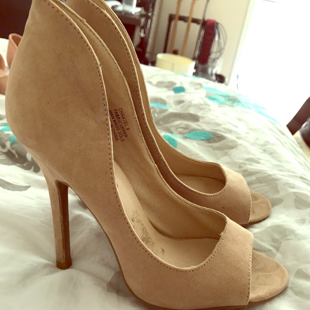 Cream suede Opened Toed Heel